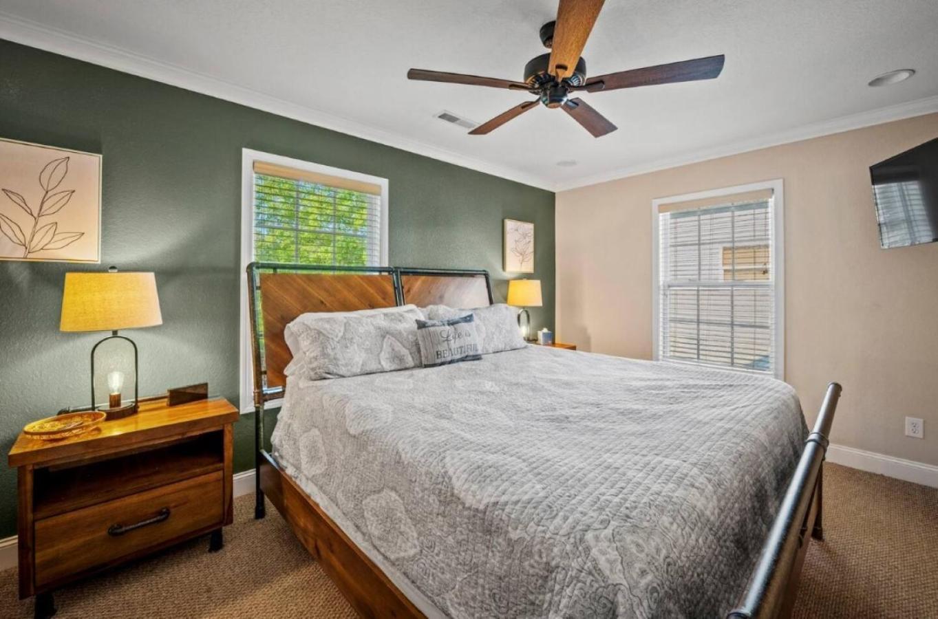 Creekside Cottage*Hot Tub*Entire Home-Pigeon Forge Extérieur photo